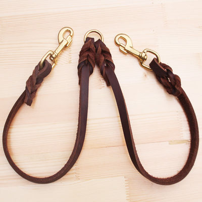 ペット牛革つばの鎖の馬具セットの牽引ロープ  二重終えられた犬の鉛50CM