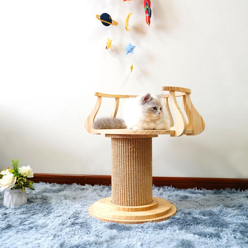 Eco友好的な木製の負傷猫の上昇の木タワー猫の写真のテーブルLサイズ72cm M 62cm