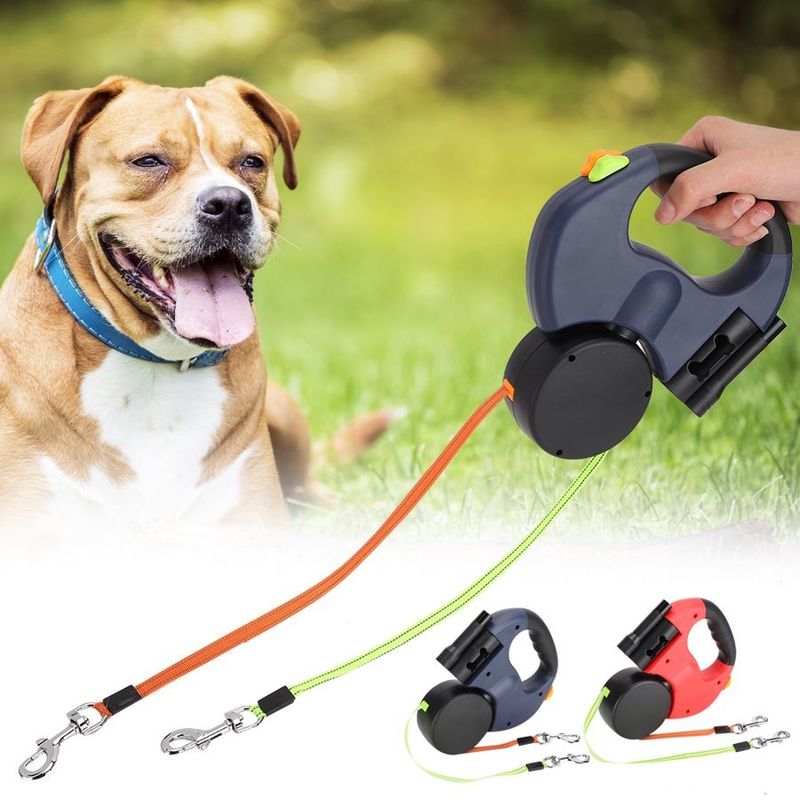 LEDの懐中電燈の船尾袋が付いている反射二重引き込み式犬の鎖の頑丈な伸縮性があるベルト