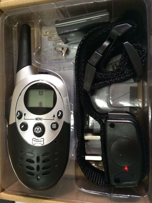 遠隔非吠えるペット訓練プロダクトは音が付いている振動のドッグ カラーを吠えさせることを止める