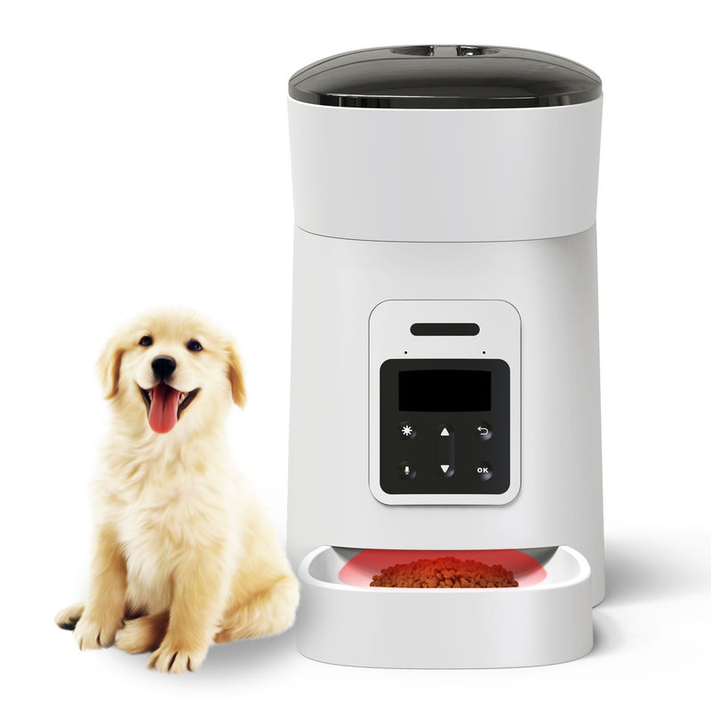設計されている食糧ボールが付いている自動犬の送り装置そして水ディスペンサーをかわいがる